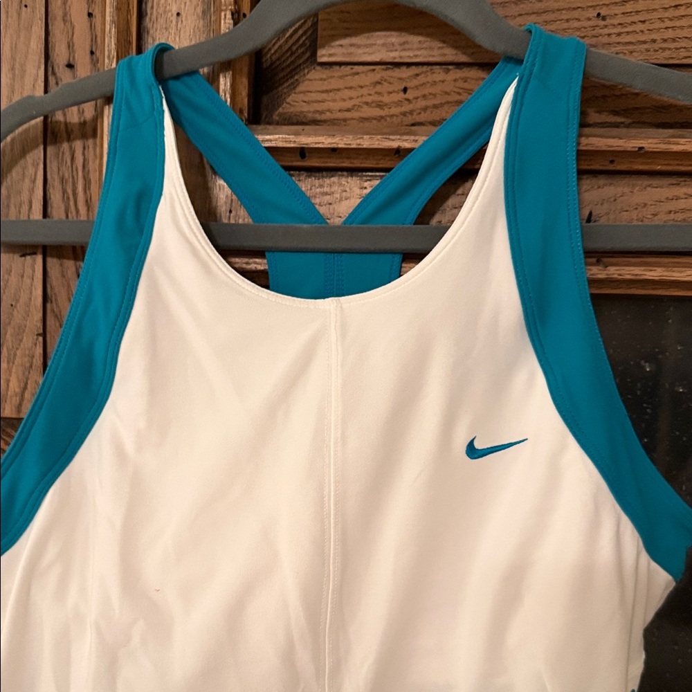 Nike White and Blue Athletic Set - Picture 2 of 7